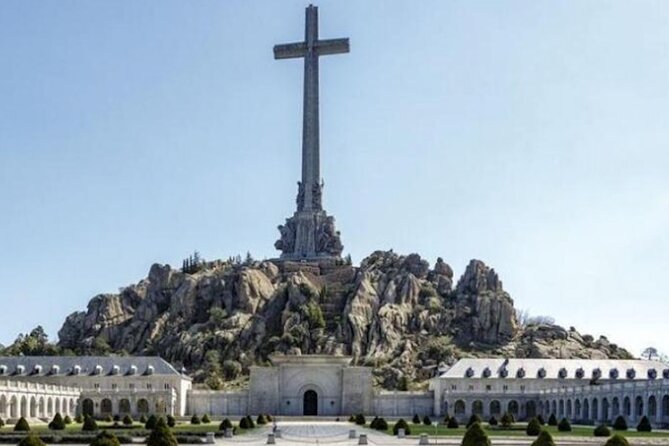 Private Tour Escorial and Valley of the Fallen With Hotel Pickup - Cancellation Policy