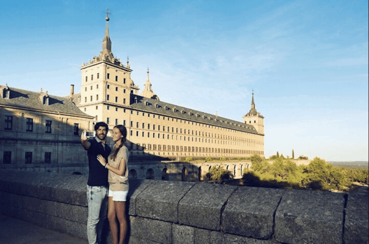 Private Tour Escorial& Segovia From Madrid With Hotel Pickup - Segovia