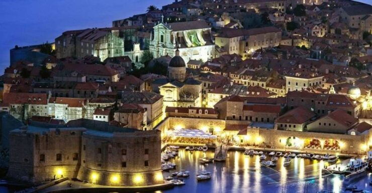 Private Tour: Evening Stroll Through the Old Town DU (90min) - Experience Highlights