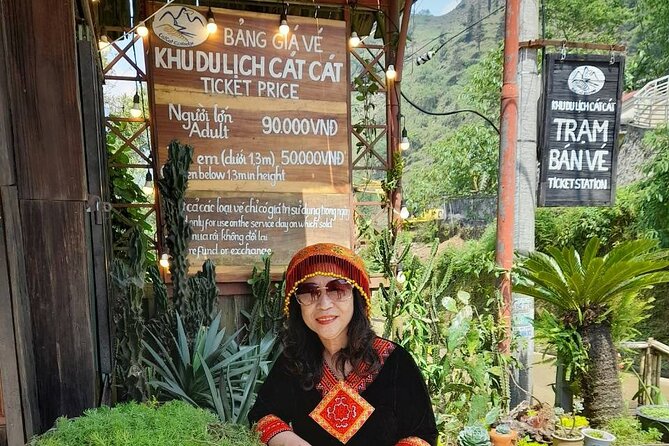 Private Tour Experience From Sapa Town to Cat Cat Village - Booking and Cancellation Policies