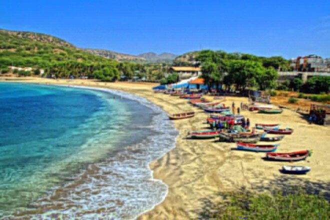 Private Tour: Explore Santiago Island - Includes