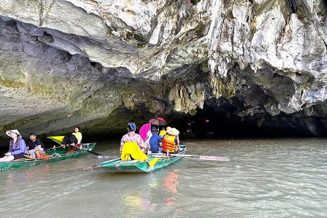 Private Tour Explore Tam Coc, Mua Cave, Bich Dong from Hanoi - FAQ