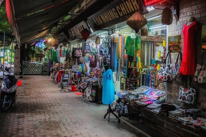 Private Tour: Explore Van Phuc Silk & Duong Lam Ancient Village - The Sum Up