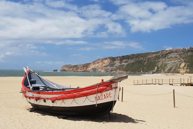 Private Tour Fátima - Batalha - Nazaré - Óbidos Full Day - Directions