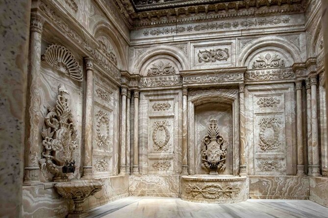 Private Tour for Dolmabahce Palace & Asian Side & Food Markets - Dolmabahce Palace