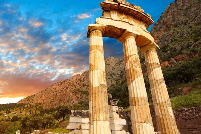 Private Tour From Athens to Delphi and Arachova by Minibus - Transportation