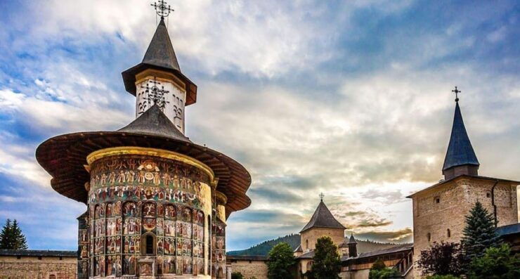 Private Tour From Bucharest to UNESCO Monasteries, Moldavia - UNESCO Monasteries Highlights