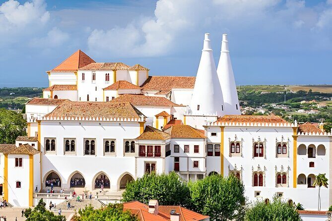 PRIVATE Tour From Lisbon: SINTRA & Cascais - A 4-hour Adventure - Why Choose This Tour?