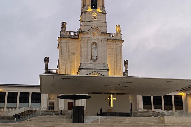 Private Tour From Lisbon to Fatima Nazare and Obidos - Common Questions