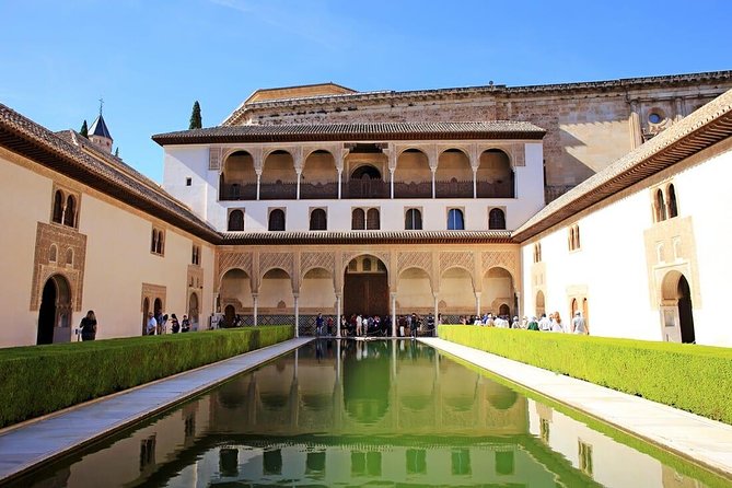 Private Tour From Malaga to the Alhambra Palace and Granada for up to 8 Persons - Meeting and Pickup