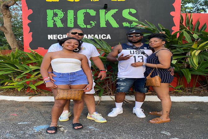 Private Tour From Montego Bay to Negril Beach & Rick'S Cafe - Itinerary Highlights
