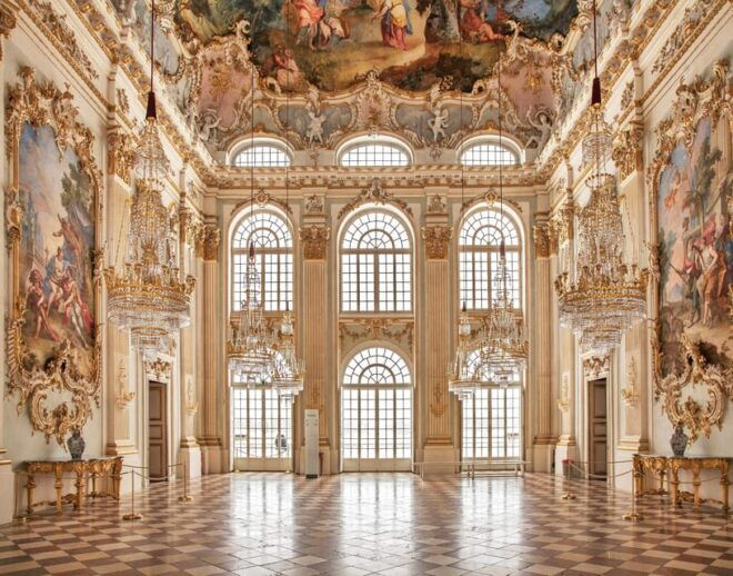 Private Tour From Munich to Herrenchiemsee & Salzburg - Transportation and Accessibility