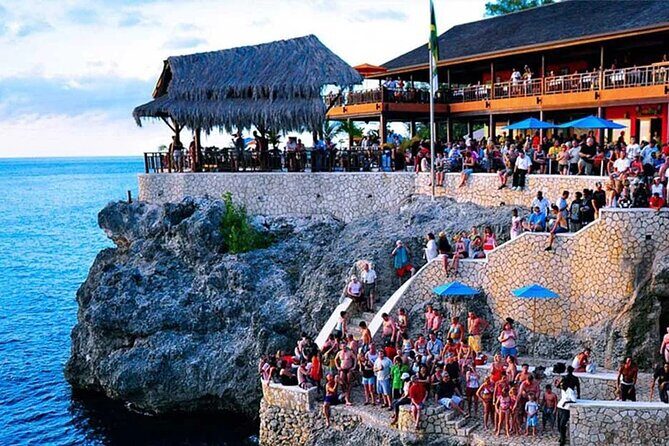 Private Tour From Ocho Rios To Negril 7 Mile Beach and Ricks Cafe - Who Would Love This Tour?
