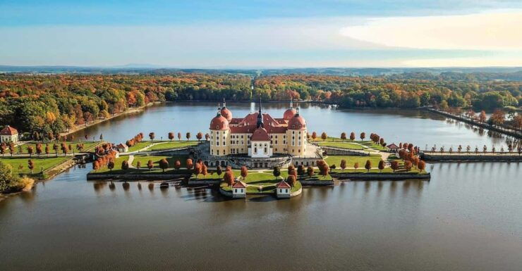 Private Tour From Prague to Dresden, Moritzburg & Meissen - Key Points