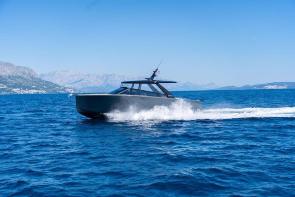 Private Tour From Split Area to Hvar-Pakleni Island - Private Tour With Colnago 35 Open