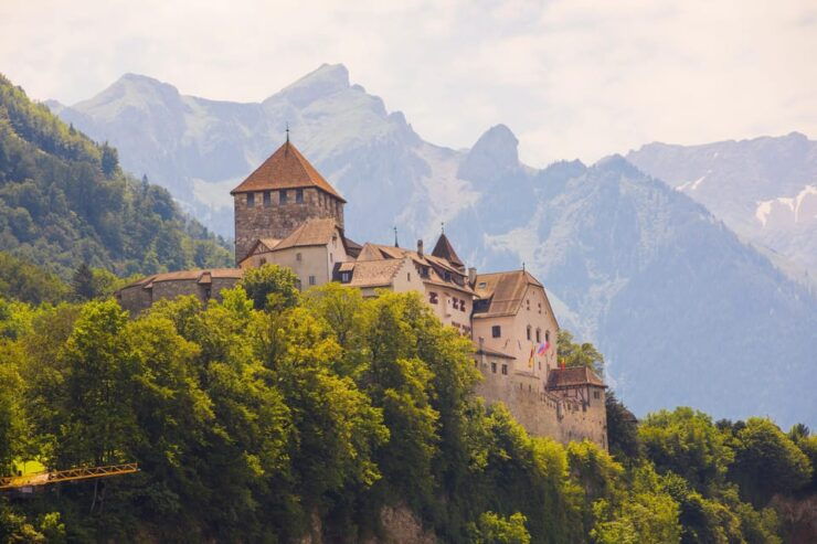 Private Tour From Zurich to Heidiland & Vaduz - Itinerary Details