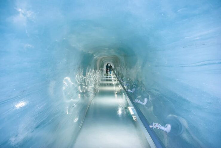 Private Tour From Zurich to Top of Europe Jungfraujoch - Itinerary and Experience