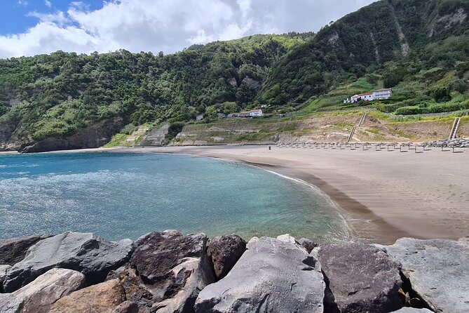 Private Tour Full-Day Furnas: Lake, Fumaroles and Thermal Pools - Geological Diversity in Furnas