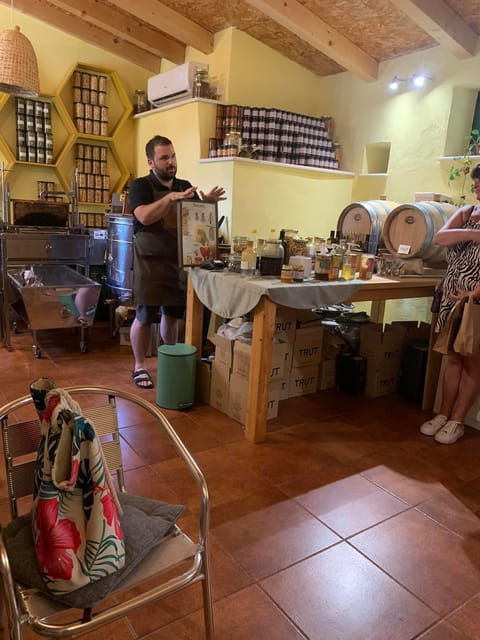 Private Tour Gin, Honey and Wine, Discover Korcula - Itinerary Details