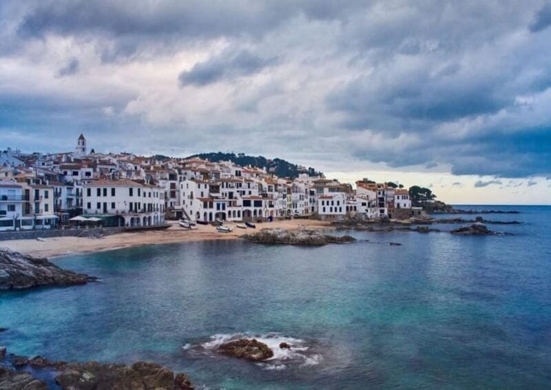 Private Tour Girona & Kayaking in LEscala - Key Points