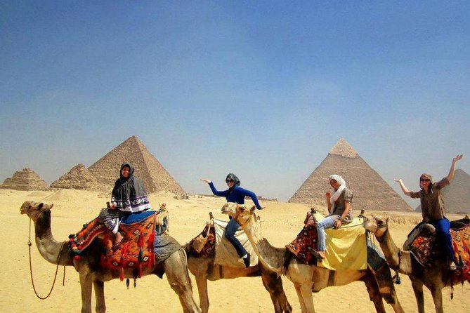 Private Tour Giza Pyramids,Sphinx,Pyramids View Lunch ,Camel - The Sum Up