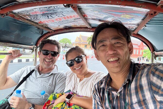 Private Tour Grand Palace, Emerald Buddha and Wat Pho by Tuk Tuk - An In-Depth Look at the Tour