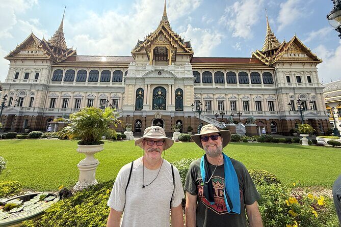 Private Tour Grand Palace, Emerald Buddha and Wat Pho by Tuk Tuk - Why This Tour Offers Good Value