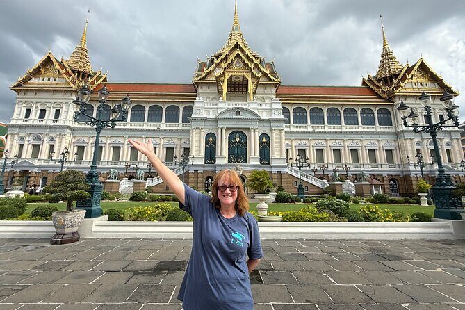 Private Tour Grand Palace, Emerald Buddha and Wat Pho by Tuk Tuk - FAQ