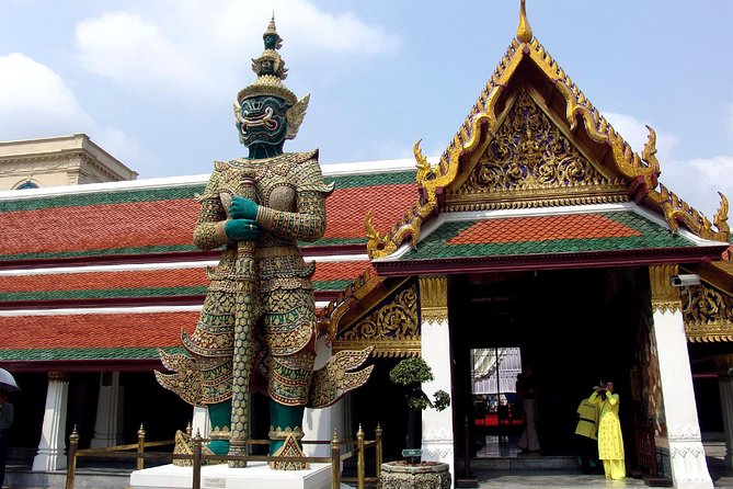 Private Tour: Grand Palace With Emerald Buddha Temple - Directions