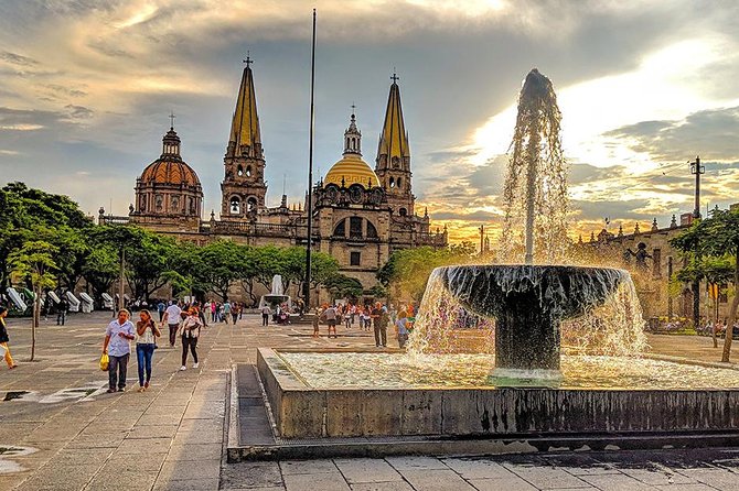 Private Tour Guadalajara Historic Center and Tlaquepaque From Mexico City - Tour Highlights