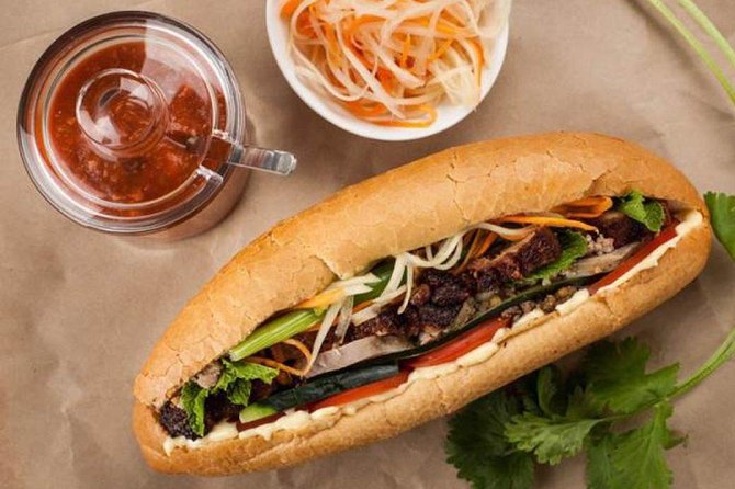 Private Tour: Hanoi Walking Street Food Tour in Night - Cancellation Policy