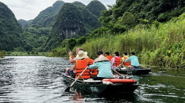 Private Tour: Hoa Lu - Tam Coc/Trang An From Ha Noi - Frequently Asked Questions