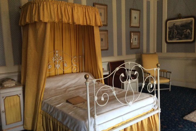 Private Tour: Hughenden Manor, Home of Queen Victorias Favourite Prime Minister - Hughendens World War II Past