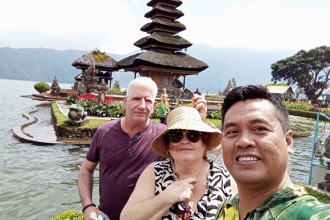 Private Tour in Ancient Temple Bali - What Previous Travelers Say