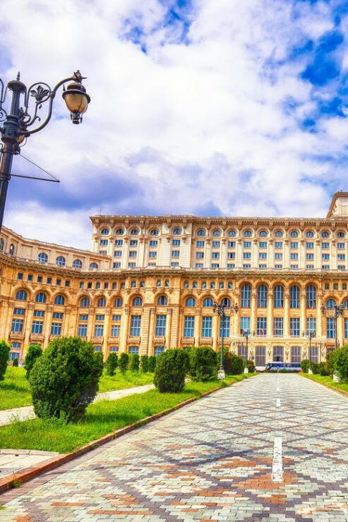 Private Tour in Bucharest - Key Points