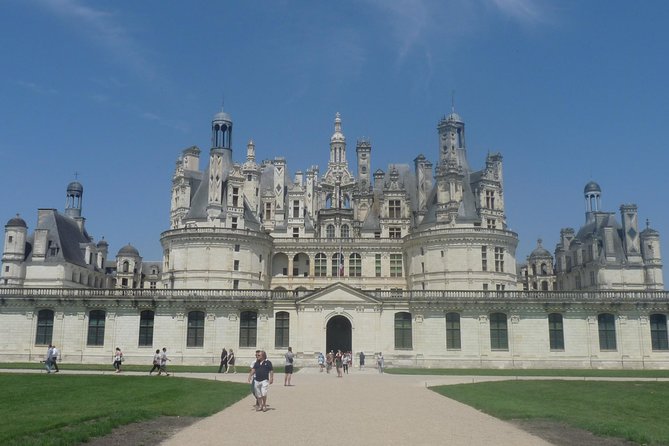 Private Tour in Chambord and Cheverny With Pick up at Your Hotel in Paris Region - Customer Support and Inquiries