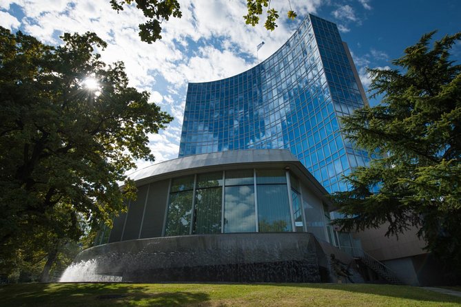 Private Tour in Geneva City - United Nations Neighborhood Visit