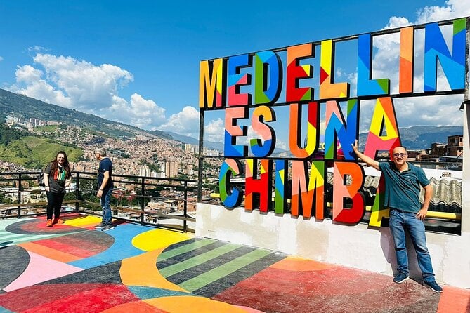 Private Tour in Pablo Escobar and Comuna 13 With Cable Car - Inclusions and Details