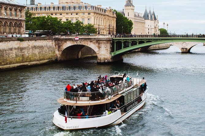 Private Tour in Paris With CDG Transfer - Price and Availability