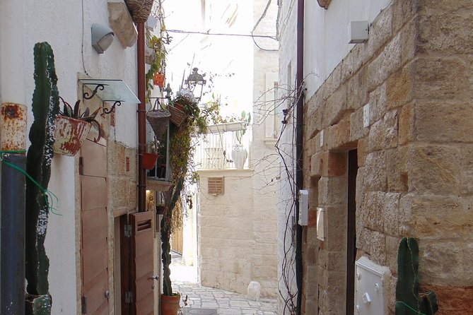 Private Tour in Polignano a Mare: Overlooking the Sea - Highlights
