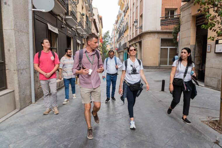 Private Tour in Prado Museum & Madrid's Iconic Neighborhoods - Tour Highlights