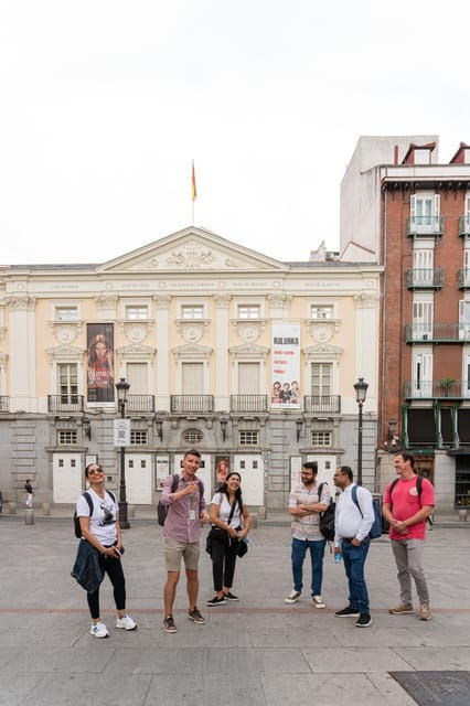 Private Tour in Prado Museum & Madrid's Iconic Neighborhoods - Common Questions
