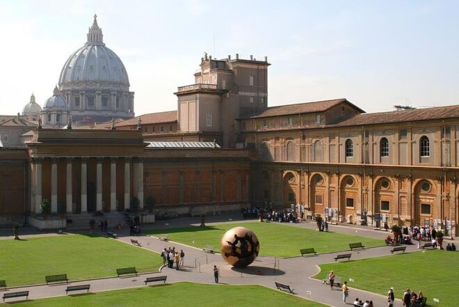 Private Tour in Rome: Vatican, Fountains&Squares With Lunch - Inclusions