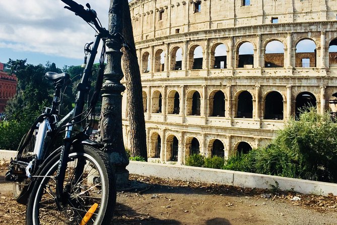 Private Tour in Rome With an Electric Bike and Local Food - Route and Landmarks