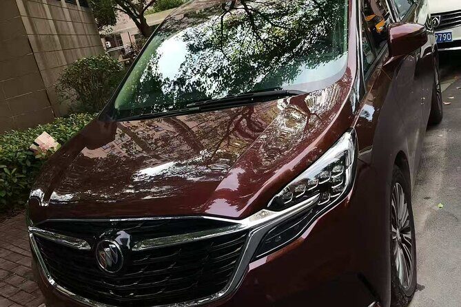 Private Tour in Shanghai with the English Speaking Driver - Detailed Review of the Experience