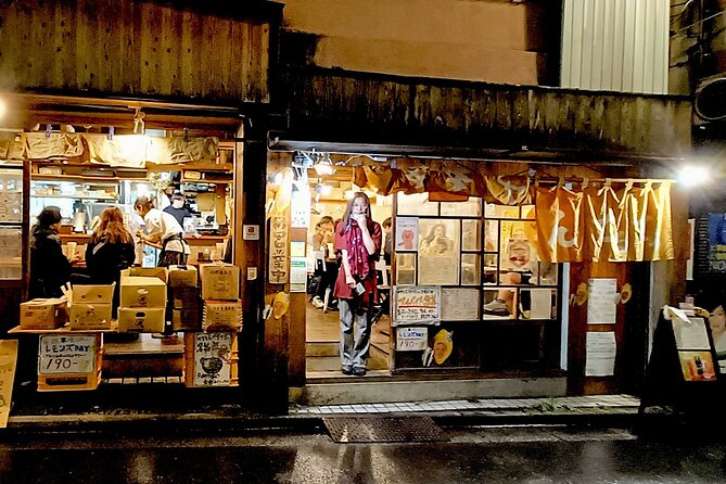 Private Tour in Shinjuku With a Spanish-Speaking Photographer - Cancellation Policy