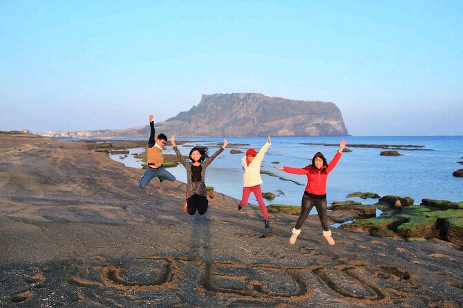 Private Tour in South and East in Jeju Island - Additional Charges and Cancellation Policy