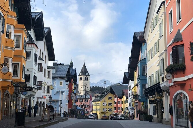 Private Tour in Swarovski From Salzburg to Innsbruck or Back - Bottled Water Provided