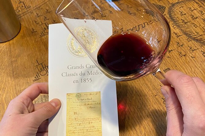 Private Tour in the Prestigious Médoc Wine Region - Personalized Guided Tour of Vineyards