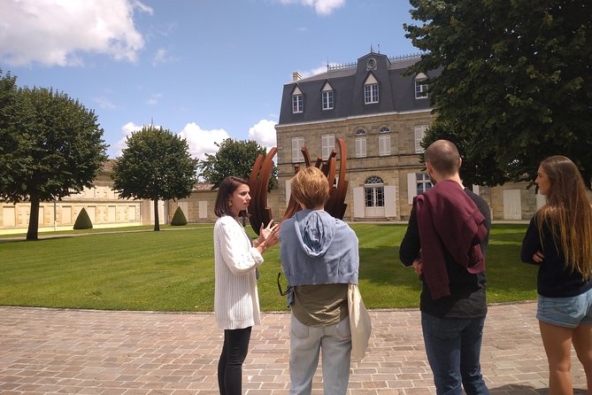 Private Tour in the Prestigious Médoc Wine Region - Expert Insights on Wine Production Process